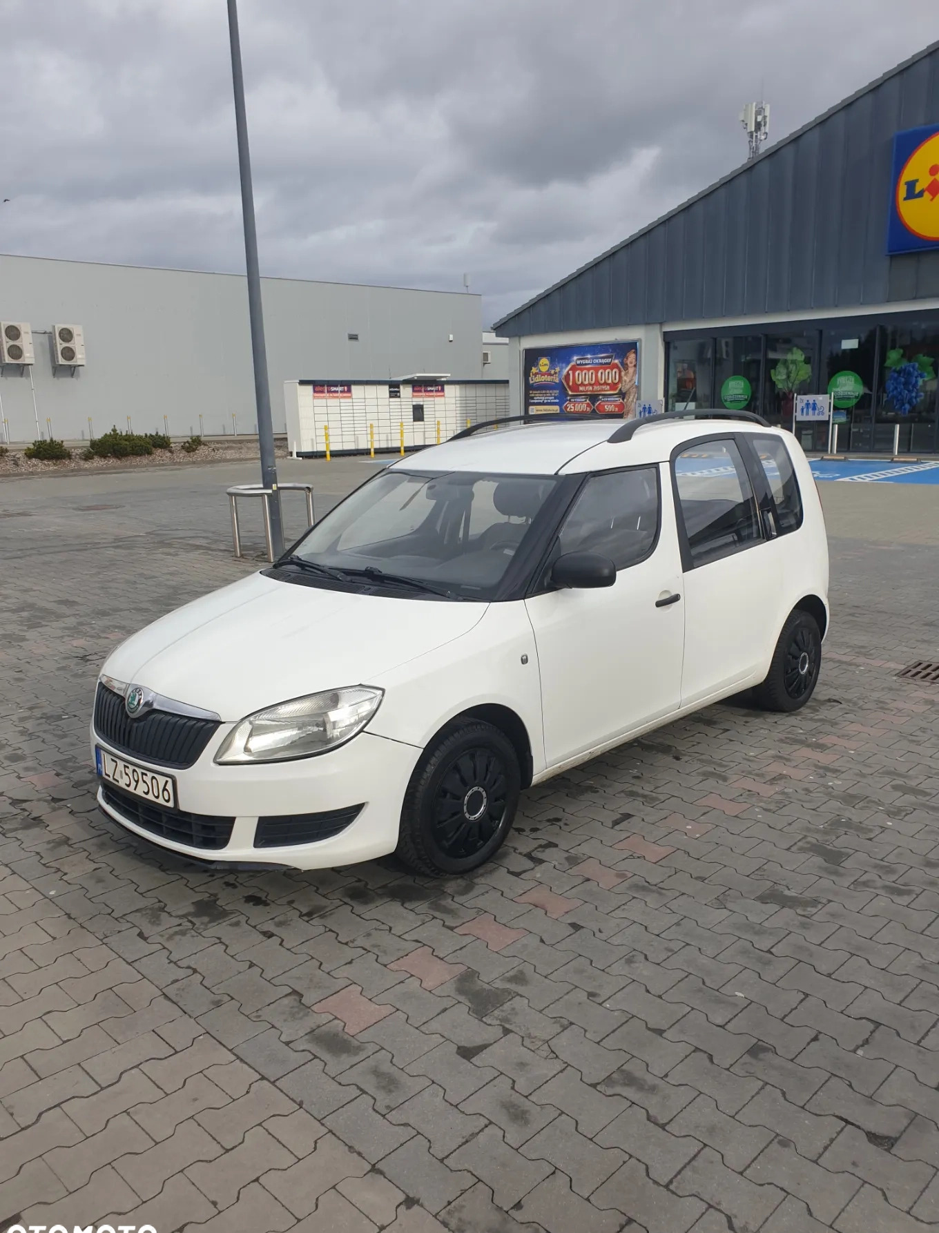 Skoda Roomster cena 15400 przebieg: 318000, rok produkcji 2012 z Zamość małe 22